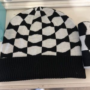 Kate Spade Hat & Scarf Combo